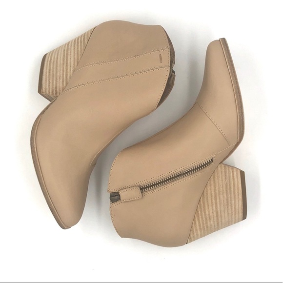NEW Eileen Fisher Trail Bootie - Picture 4 of 8